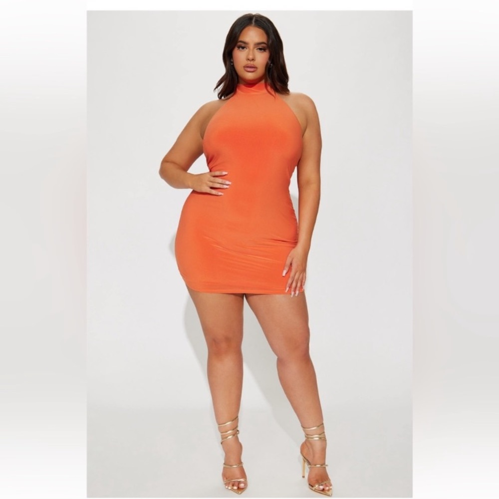 New Inventory 🔥Plus Size Rebecca Halter Mini Dress🔥